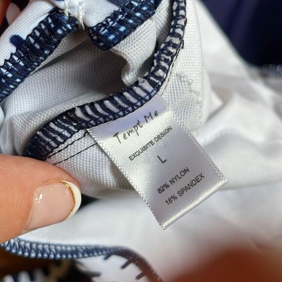 Like new Tempt Me bathing suit - Picture 5 of 9